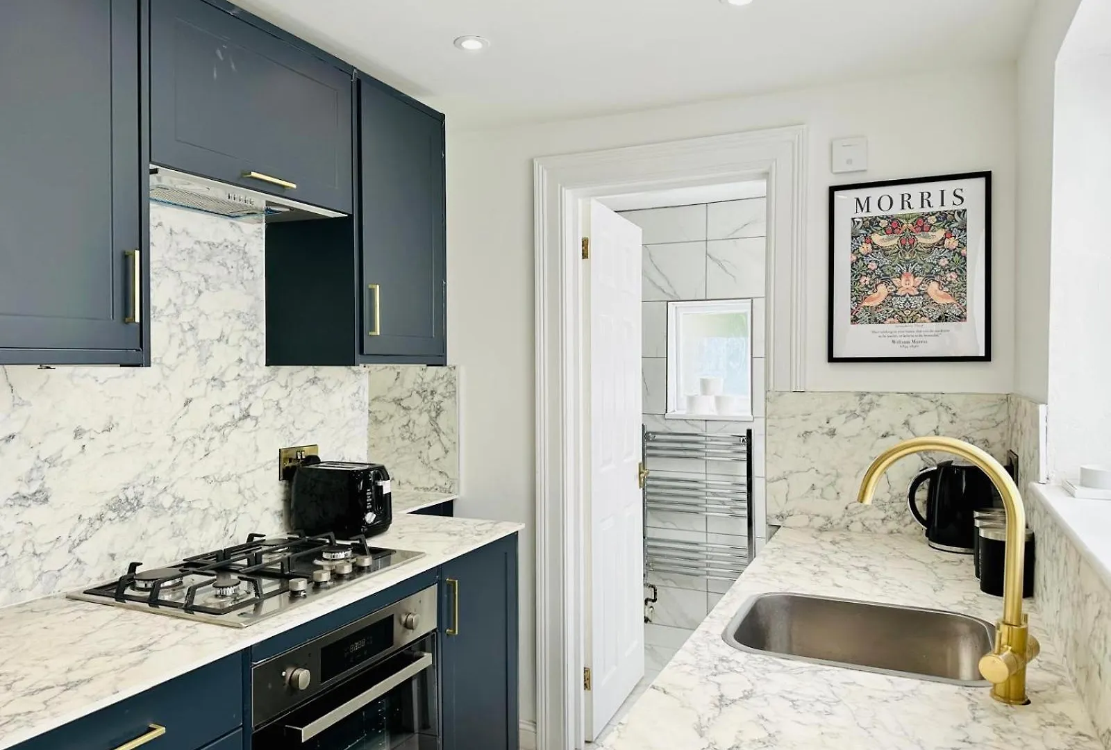 Cozy 1-Bedroom Flat With Garden Hove Apartment